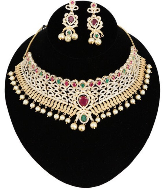 thumbnail interactive-video image 1 of Indian Bollywood Style Gold Plated Bridal Fashion Jewelry Set - Diamante, Kundan & Pearl - Necklace, Earrings, Headpiece 1 of 2