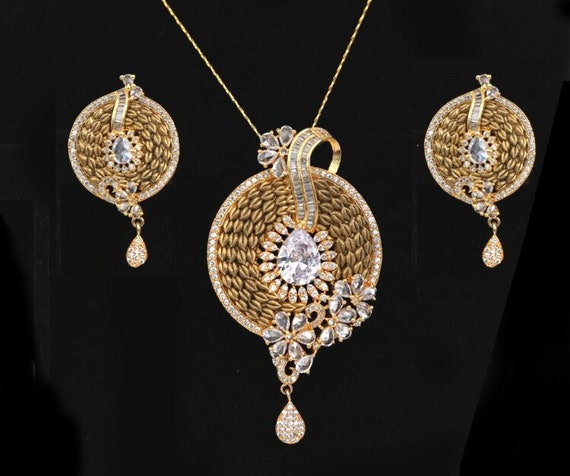 New pendant on sale set designs