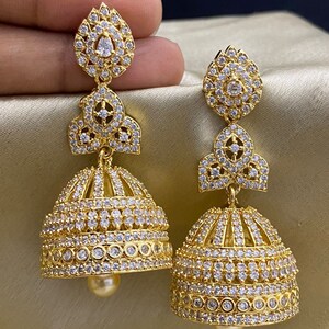 Vergoldet AD Stein Big Jhumka Ohrringe Neueste Designs American Diamond Smaragd Rubinstein Jhumka Jhumki Etsy