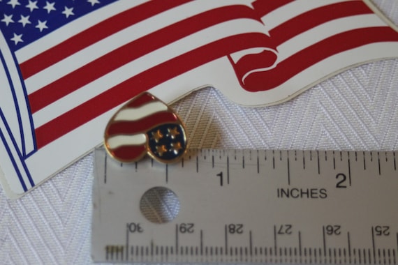 Early Aughts Figural Heart Patriotic Pin from Avo… - image 9