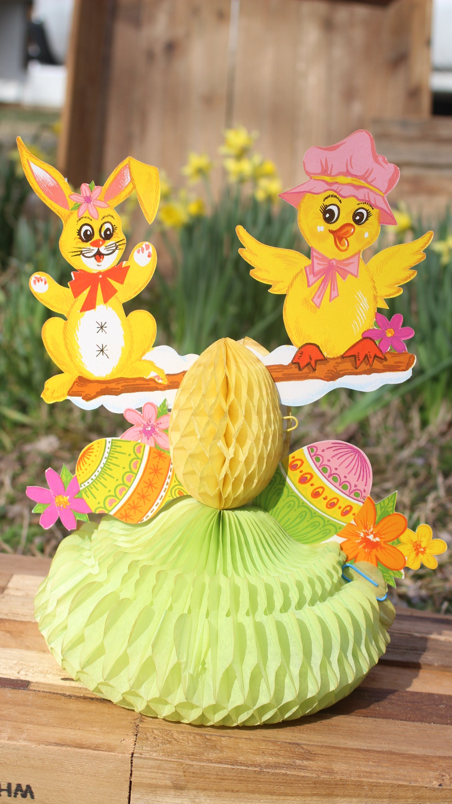Vintage Easter Honeycomb Table Decoration, Easter Bunny