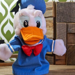 Vintage Donald Duck Hand Puppet by Applause, 1980s Disney Plush Puppet in Blue Sailor Shirt & Cap with Red Bow Tie, Moveable Mouth and Hands