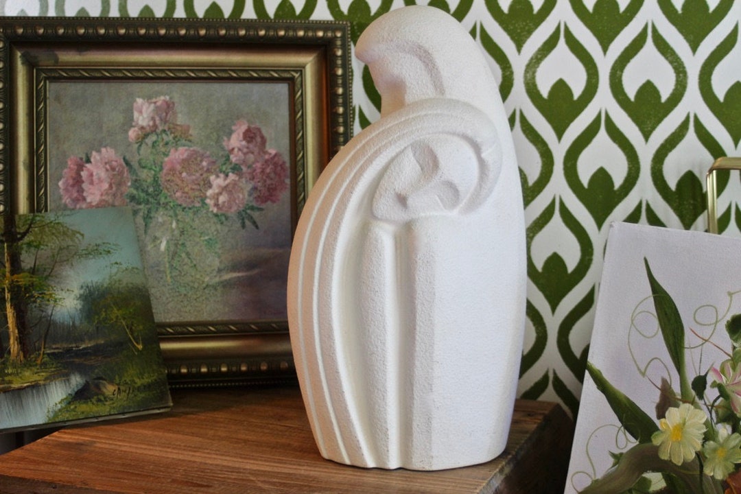 Vintage Haeger Embracing Man & Woman Statue, 17 White Stucco, Art Deco ...