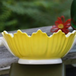 1975 Fitz and Floyd Cheerful Yellow and White Ceramic Oval Bowl with Scalloped Edges and Handles, F&F Bright Yellow Vase or Planter