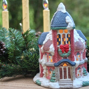 Vintage Christmas Village Church w/ Electric Light, Lighted Ceramic Town Hall, Courthouse, or University Building w/ Wreath & Winter Snow