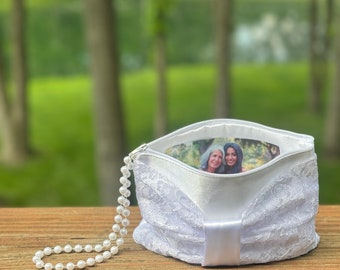 Wedding purse with photo for the Bride / Mother of the Bride Gift / Photo Clutch with pearls / Satin white silver black purse with picture