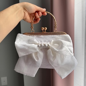 Repurposed Bridal Clutch from Moms Dress / Wedding Dress Clutch / Wedding Purse made from Moms wedding dress / repurposed keepsake