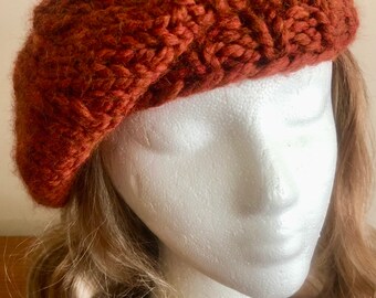 Outlander Inspired Handmade Scottish Tam in bulky “Spice” wool blend yarn