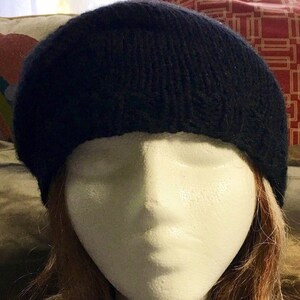Handmade Outlander Inspired Highlander Scottish Tam, medium size, Outlander inspired knit cap, slouchy hat
