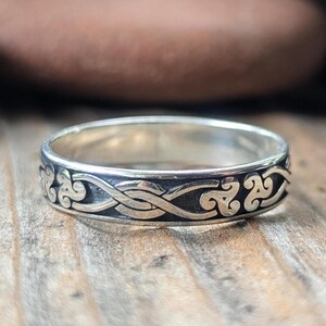 Sterling Silver Celtic Weave Band Ring