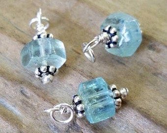 ONE Aquamarine and Sterling Silver Birthstone Charm, 5 - 6 x 3mm, March Birthstone Charm, Semi Precious Gemstone Charms Dangles