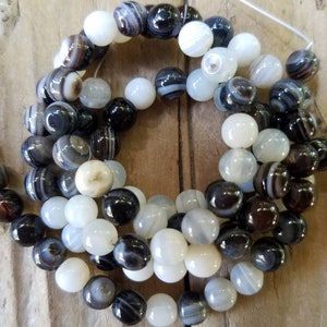 Brown and Cream 6mm Smooth Round Agate Beads, 14 INCH STRAND
