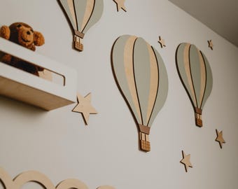 Décoration murale montgolfière en bois | Décoration à suspendre pour chambre de bébé | Décoration pour chambre d'enfant | Décoration de chambre d'enfant en bois faite main