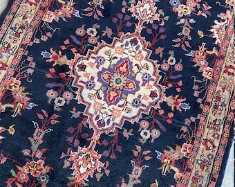 Handmade Vintage Oriental Runner: Floral Medallion on Black, 4&#39;x9&#39;6&quot;