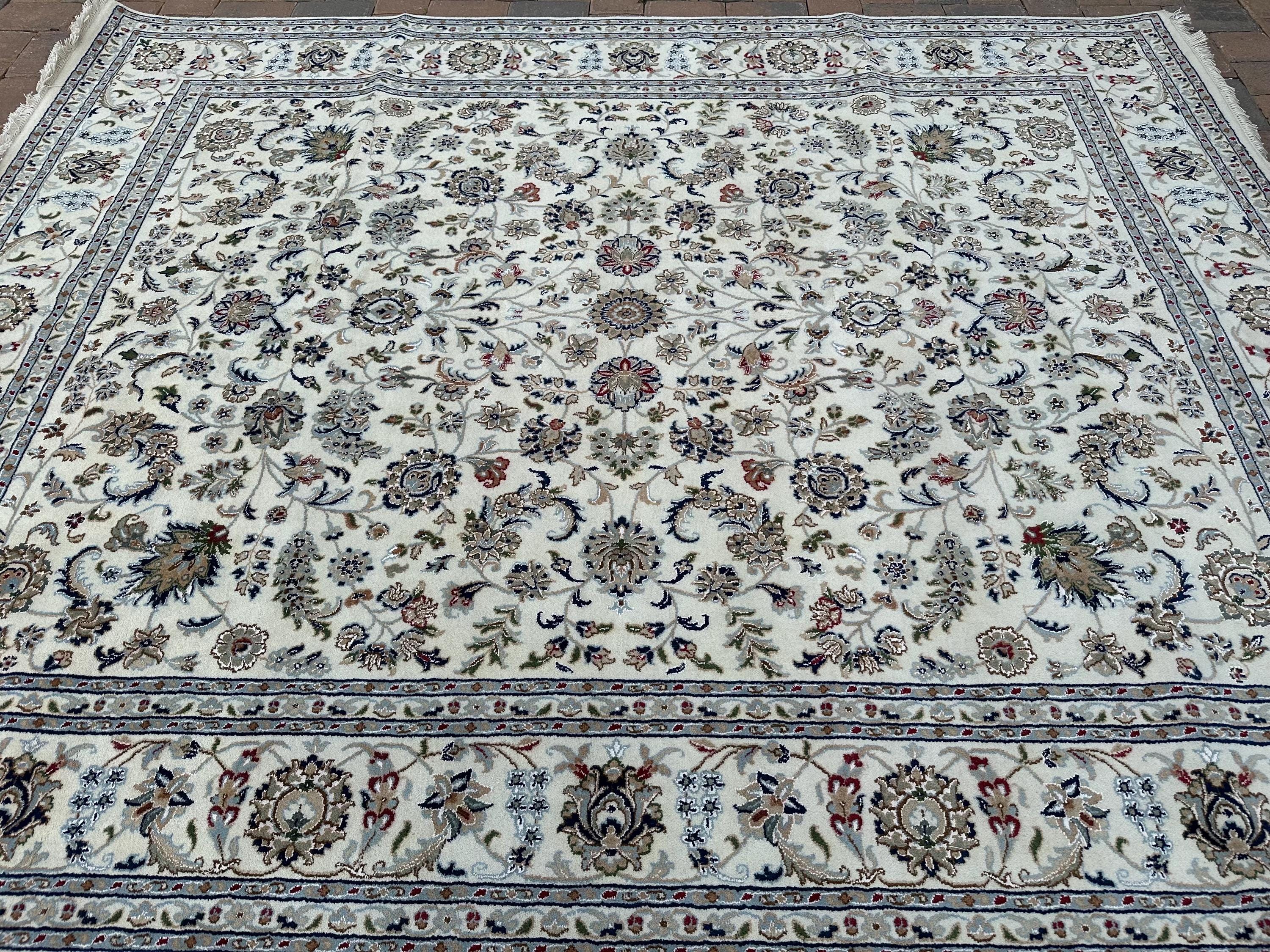 ハンドメイドシルク＆ウールオリエンタルラグ：ブルーフローラル