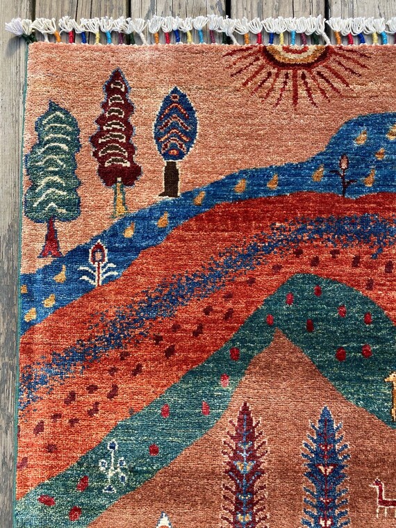 Handmade Pictorial Wool Rug, Pakistani Tribal Design, 4'11