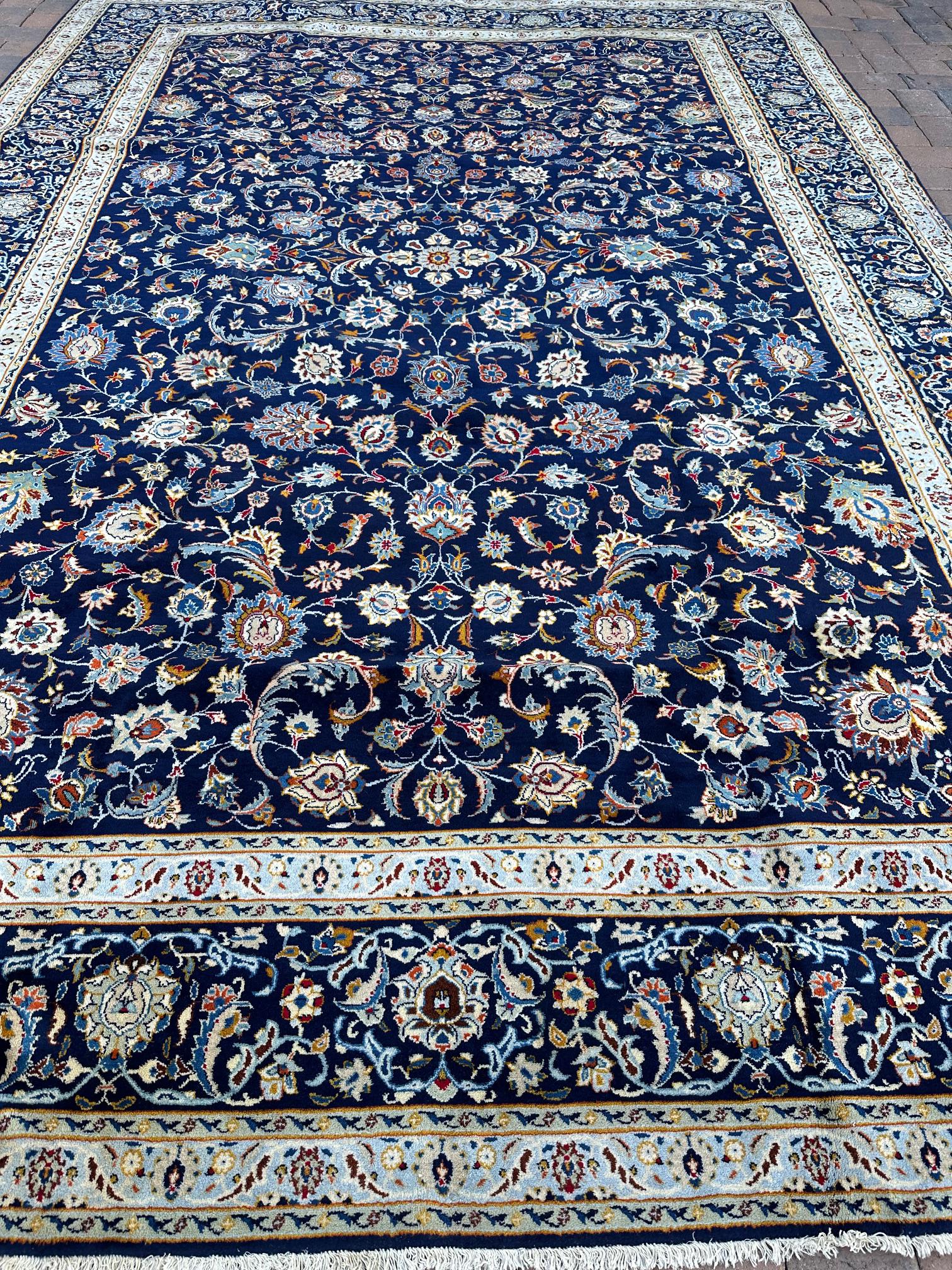 Ancien Tapis d'Orient Nain ( Iran ) En Laine Fait Main