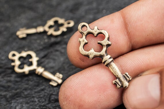 Small Brass Key Beads Antique Brass Skeleton Key Charms Greek