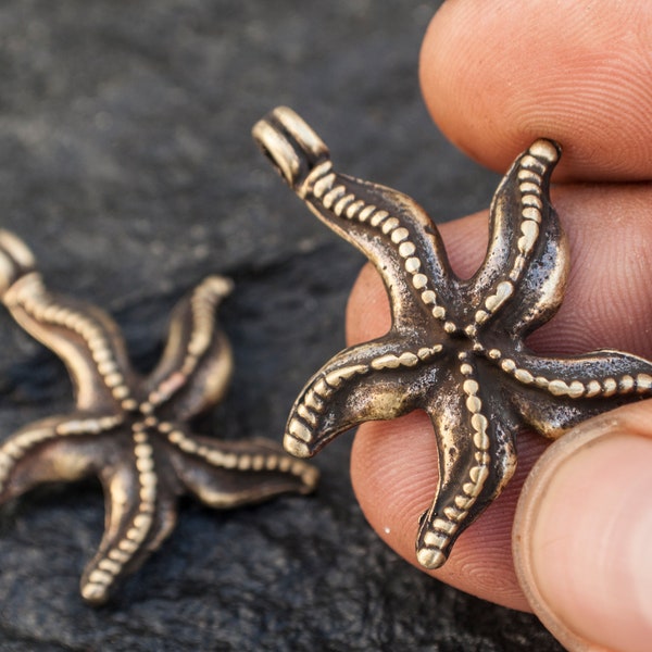 Starfish Charm for necklace making, 36mm Starfish brass charms 6pcs, Starfish boho jewelry charms, BCH0011x2
