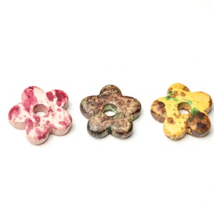 Flower Beads, Floral Beads, Flower Ceramic Beads - pendants in 3 splashed colors with hole in the middle, Flat ceramic flower beads