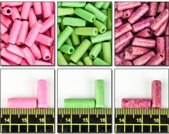 20 flerfärgade stänkpärlor i keramiskt rör, matta smyckesdistanser (15 mm)