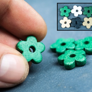 Flat ceramic flower beads - pendants in 6 colors with hole in the middle, Flower Beads, Floral Beads, Flower Ceramic Beads