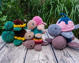Handmade, crocheted turtle made of chenille wool – customizable in color & size
