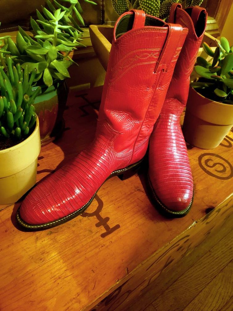 VINTAGE NOS Justin Roper cowgirl boots Never Worn 1980s Red boots Perfect cowboy boots ready for fashion and ranchin Genuine Lizard