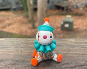 ZigZag the Clown - Clown sculpture