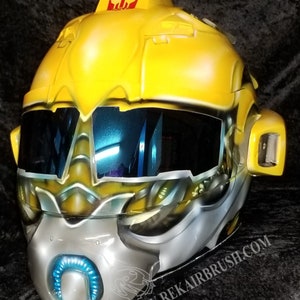 3D BUMBLE BEE Transformers individuell mit Airbrush bemalter Motorradhelm von REKAIRBRUSH