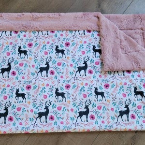 Minky baby blanket girl, girl deer blanket, pink deer quilt, boho deer, antler decor, pink fawn blanket, pink and white, fawn blanket image 6