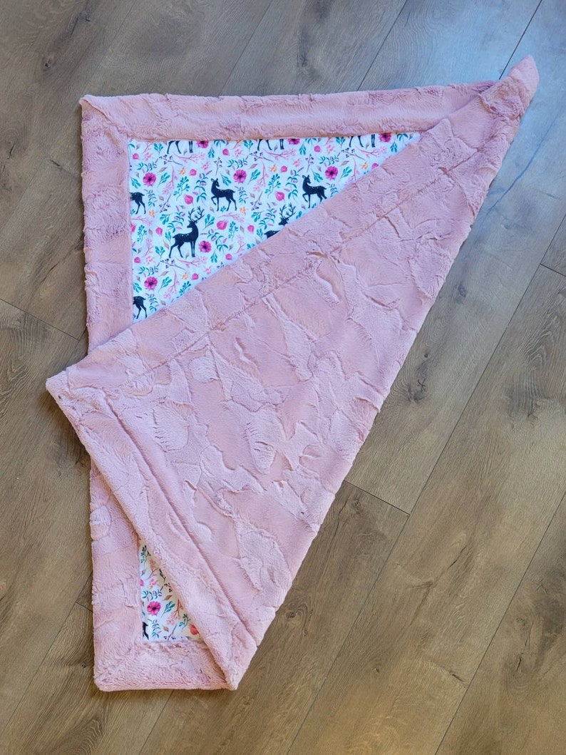 Minky baby blanket girl, girl deer blanket, pink deer quilt, boho deer, antler decor, pink fawn blanket, pink and white, fawn blanket image 9