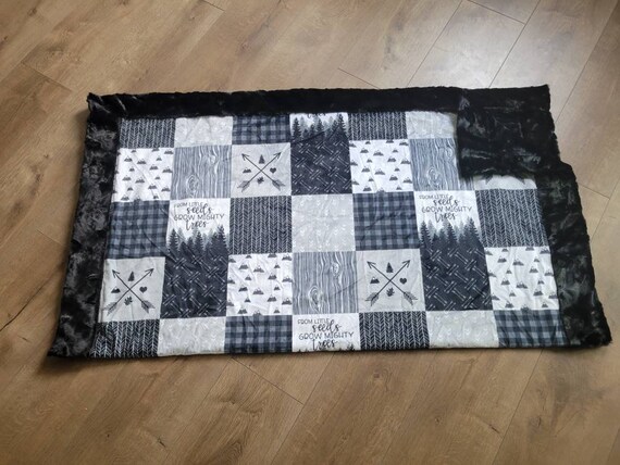 Minky Baby Blanket Neutral Black Forest Quilt Gender Neutral Quilt Arrow Blanket Little Seeds Mighty Trees Forest Blanket Black White Etsy Canada