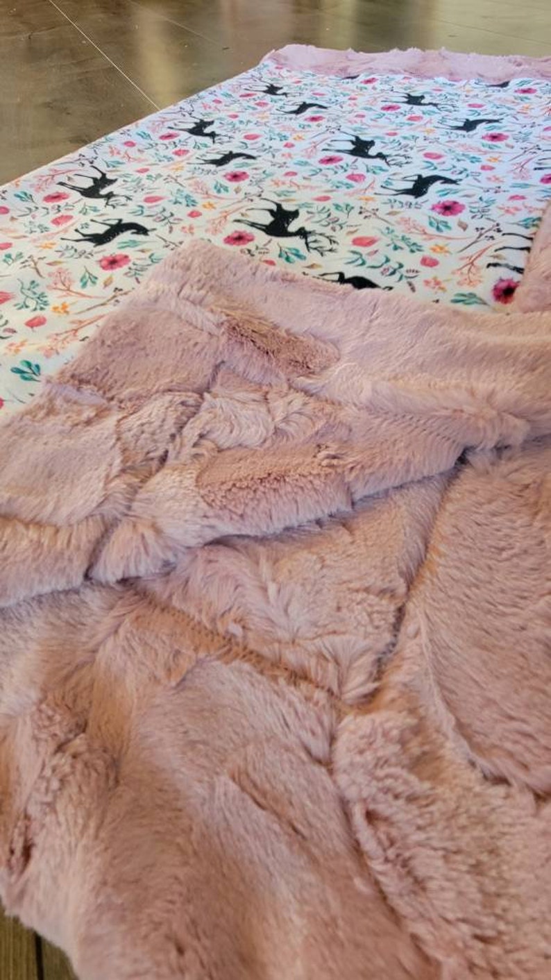 Minky baby blanket girl, girl deer blanket, pink deer quilt, boho deer, antler decor, pink fawn blanket, pink and white, fawn blanket image 7