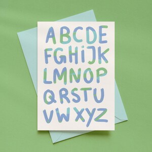 Postkarte „ABC“ A6 – Alphabet Illustration, Einschulung Karte, Lernposter für Kinder