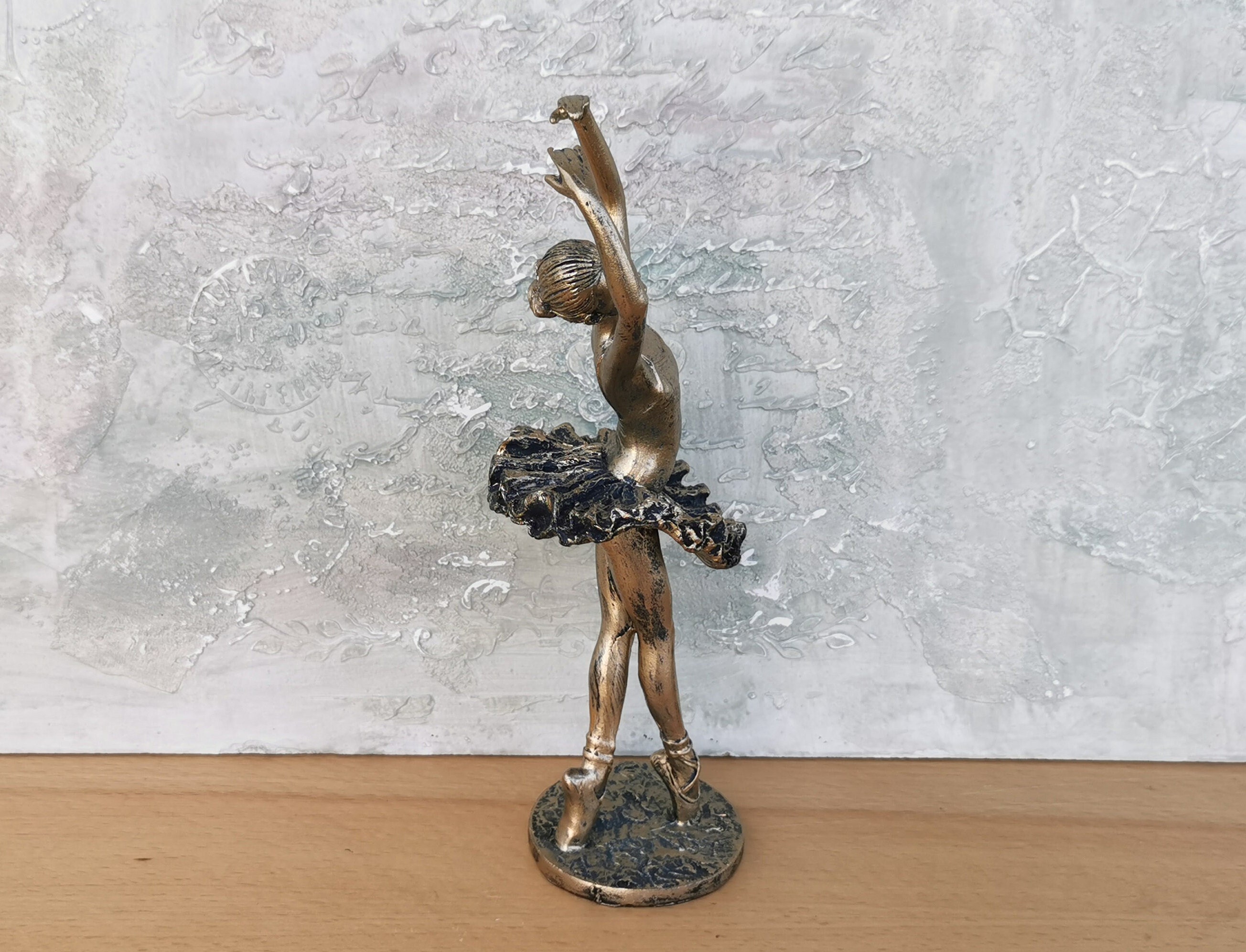 Vintage Dancing Ballerina Figurine, Romantic Ballerina Statue Figure