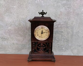 Clock, Vintage Clock, Vintage Table Top Desk Clock, Dresser Table Clock, Living Room Decor, Rustic Wooden Clock, Wooden Clock, Quartz Clock