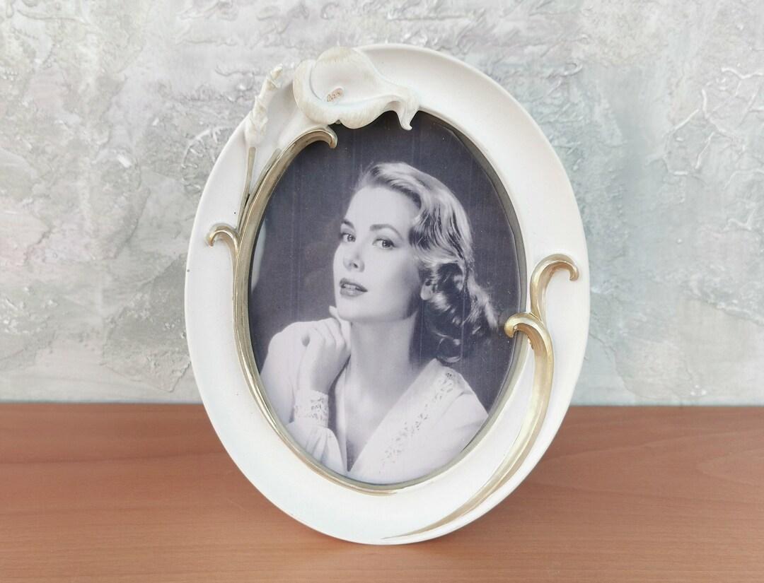 Vintage Photo Frame, Elliptical Photo Frame, Art Frame, Oval Photo ...