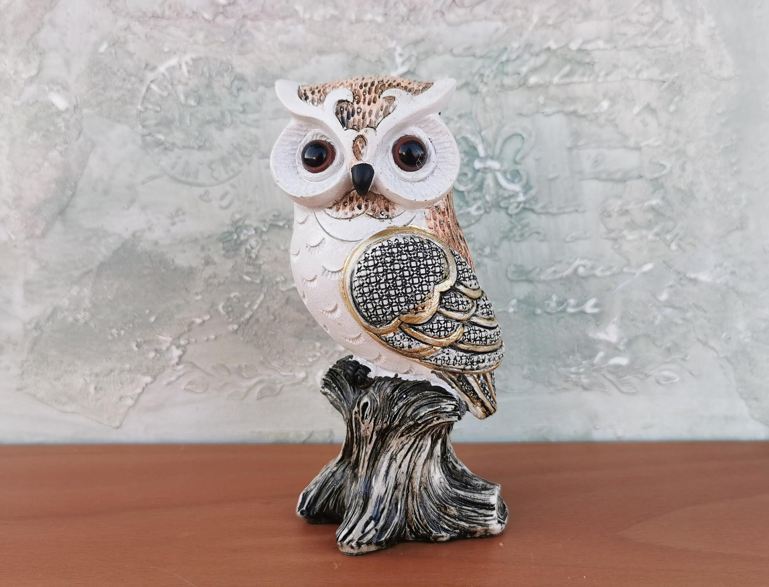 Owl, Very Sweet Owl, Owl Figurine, Vintage Owl , Owl Home Decor, Owl Sculpture, Owl Art Decor, Bird 