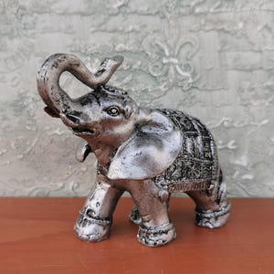 Figurka słonia, Mały słoń, Srebrny indyjski słoń, Zabytkowa statua słonia, Wystrój domu, Prezent na parapetówkę, Prezent na szczęście, Prezenty