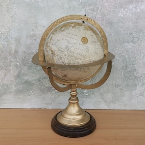 Handmade Old World Globe: Vintage Style World Atlas Explorer