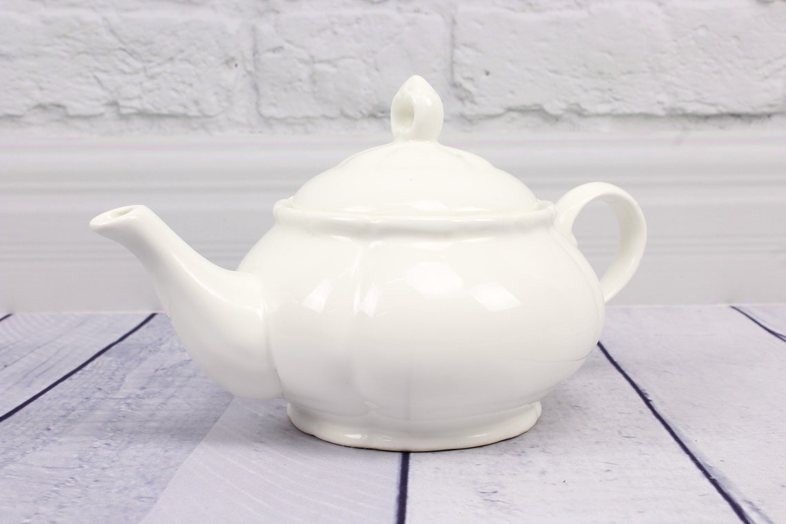 White Vintage Teapot Porcelain Tea Pot Small Teapot Tea Coffee Etsy