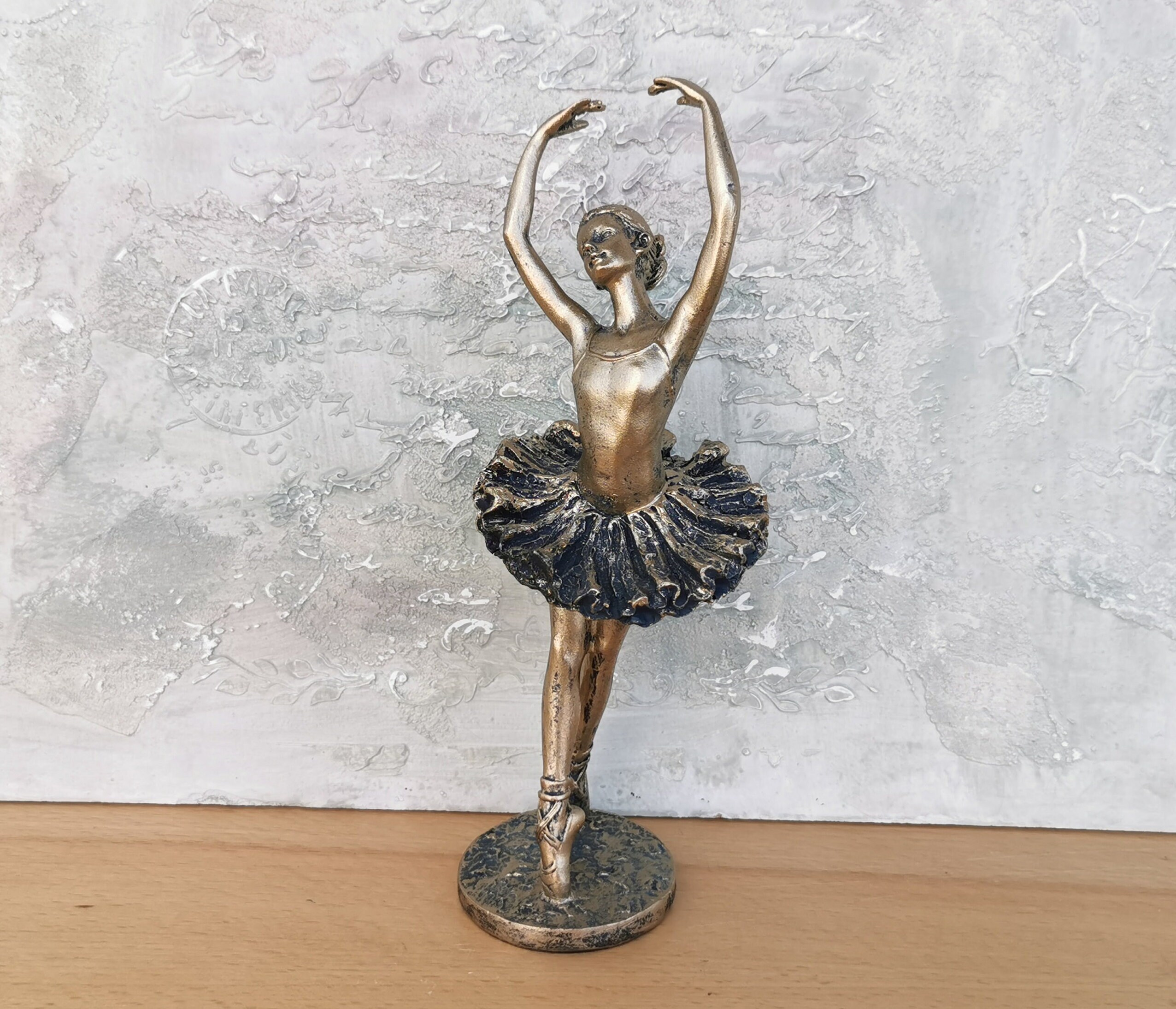 Vintage Dancing Ballerina Figurine, Romantic Ballerina Statue Figure