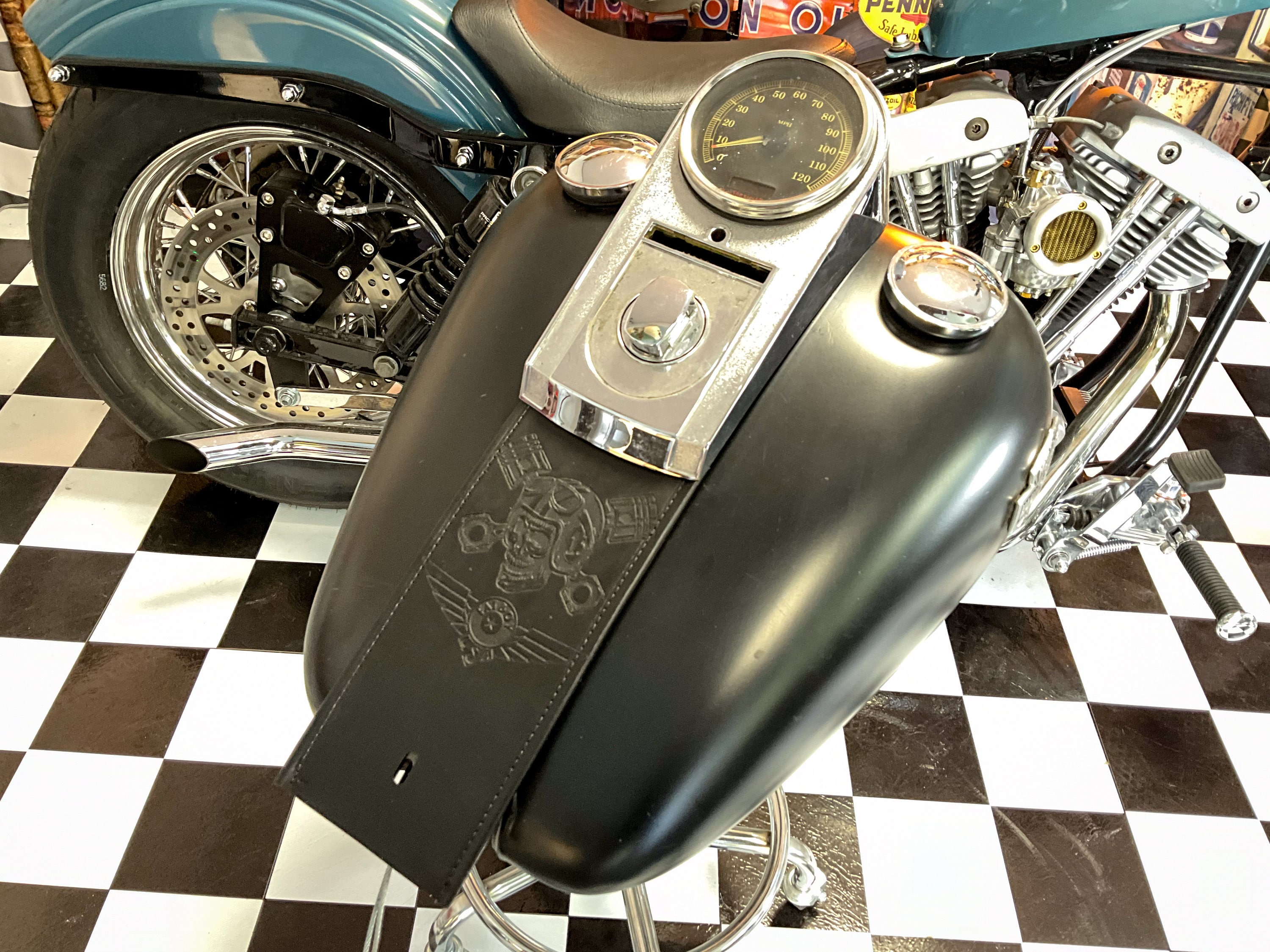 Harley Tank Cover Canada