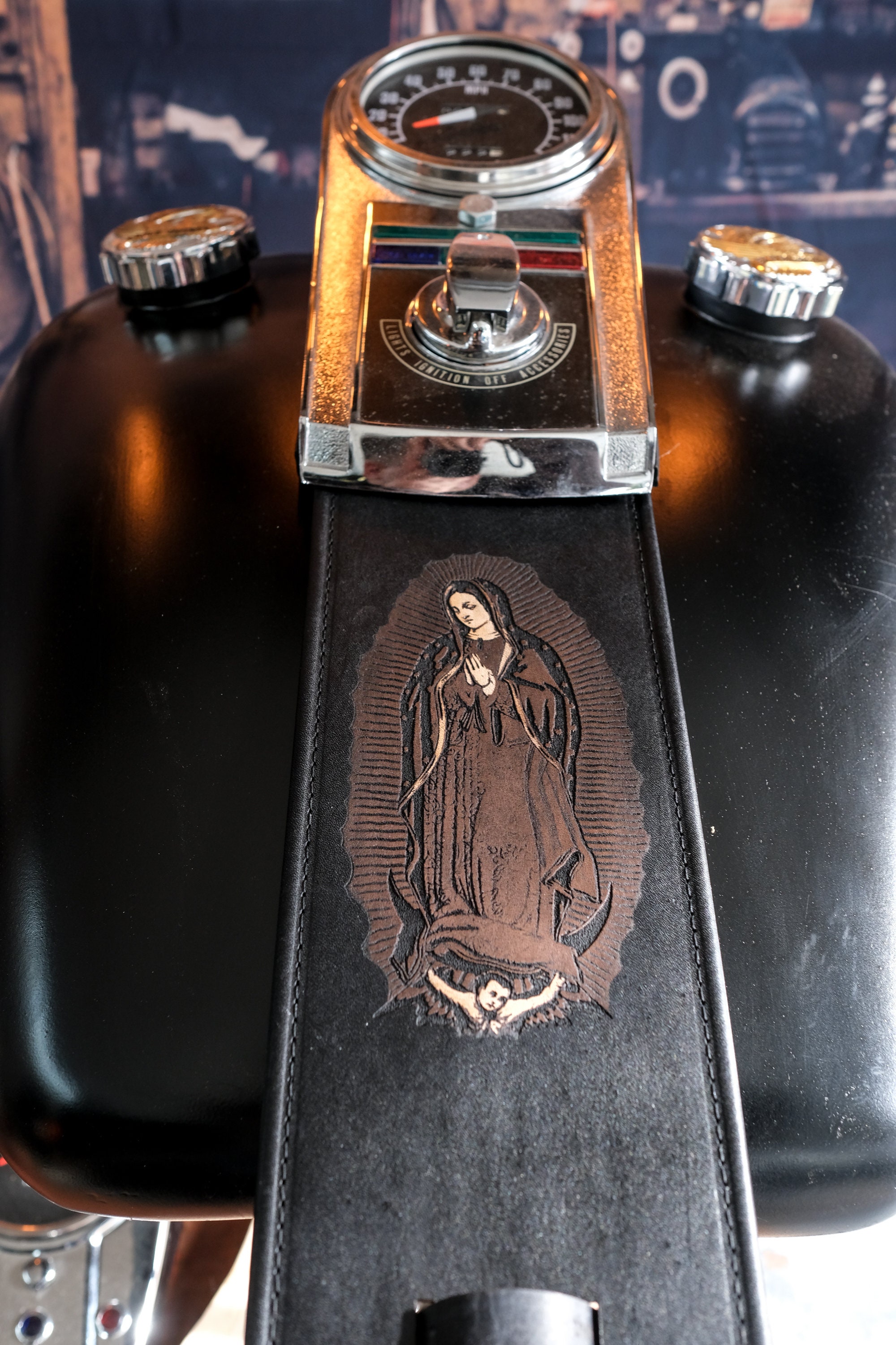 thumbnail image 2 of Vintage Flying Eyeball Pinstripe Gas Tank Panel Bib For Harley Davidson - Black Leather 2 of 6