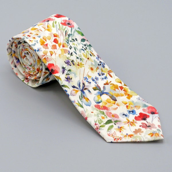 Robert Fancy Floral Best of Class Necktie main image 1