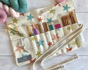 Star Print Cotton Canvas Crochet Hook Roll or 6 inch DPN Needle Case with 9 pockets. Great craft gift, crochet gift, knitting gift