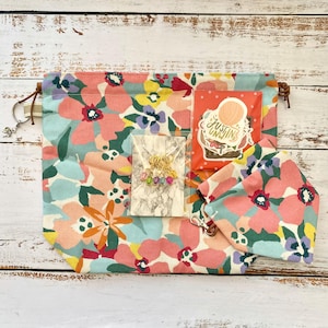 Bright floral print project bag gift set: Knitting, Crochet, Craft Tote.