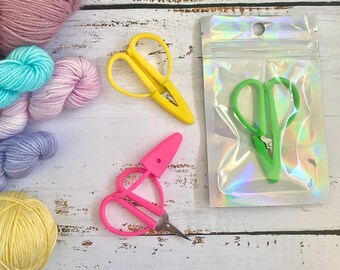 Mini Craft Scissors: Stainless Steel, Silicone Safety Cap