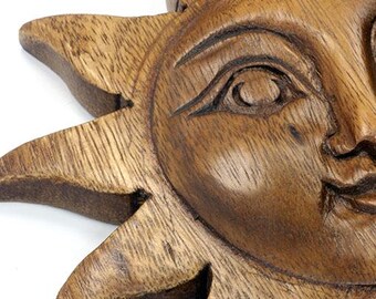 彫刻された太陽、木製太陽飾り、手彫りの木製太陽＋三日月、装飾的な